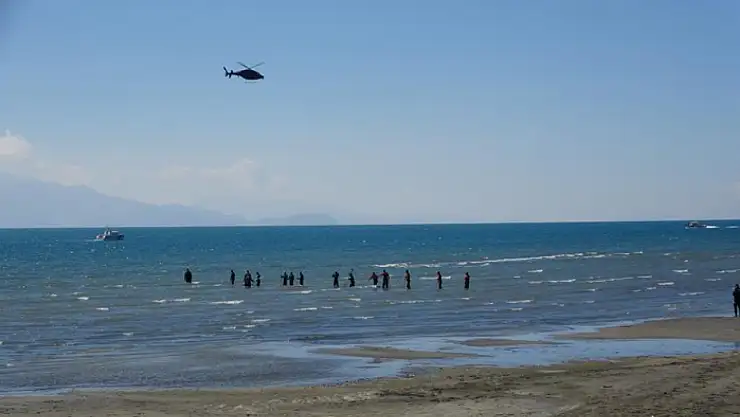 Van'da Rojin dört bir koldan aranıyor