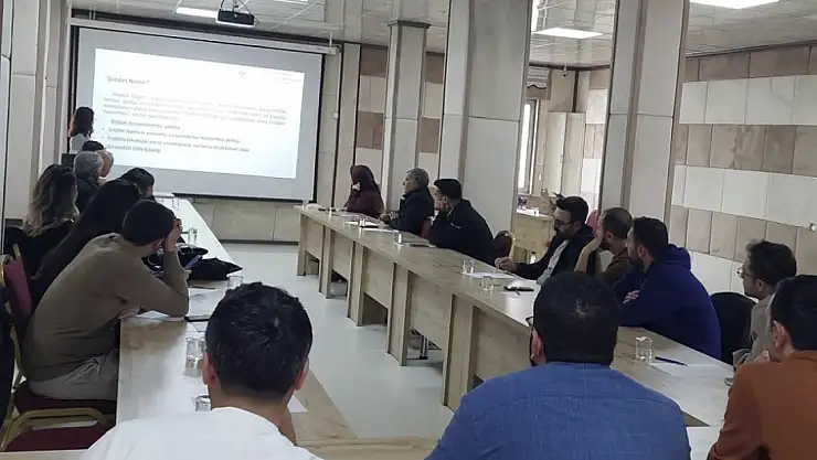 Van'da sağlık çalışanlarına beyaz kod eğitimi