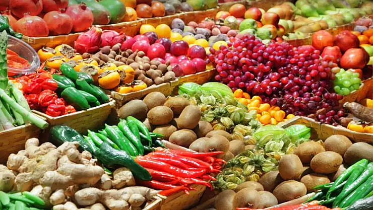Van'da sebze meyve fiyatları başını aldı gidiyor