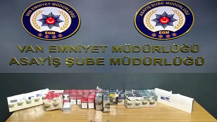 Van'da tabanca, cep telefonu ve sigara ele geçirildi