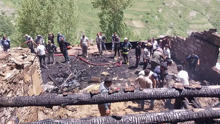Van'da yangın: 1 ölü!