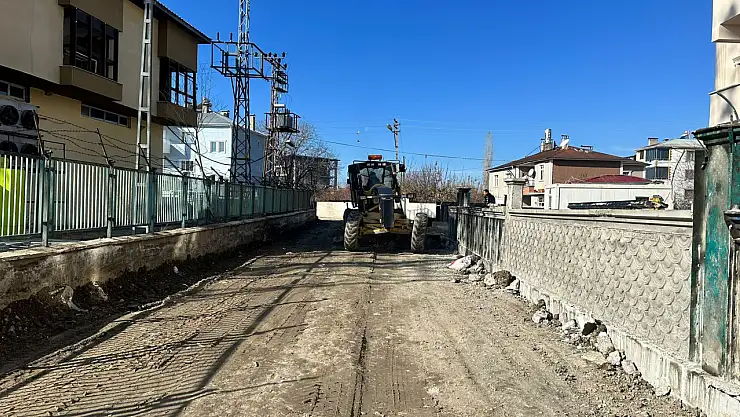 Van'da Yeni Yollar Açılıyor