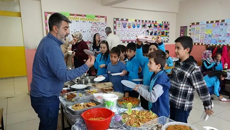 Van'da Yerli Malı Haftası coşkusu