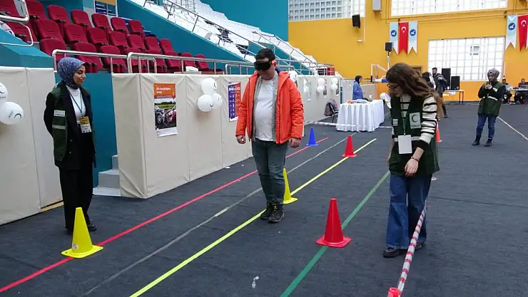 Van'da 'Yeşilay Festivali' başladı