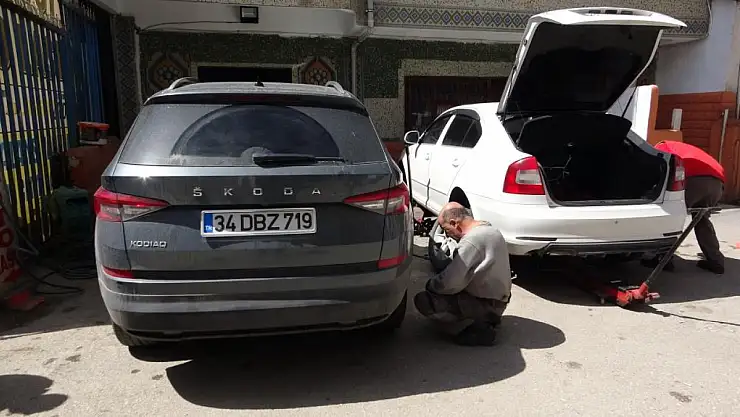 Van'daki oto lastikçilerde bahar yoğunluğu
