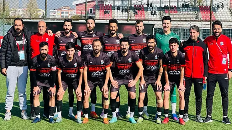 Van Gölüspor galibiyet hasretine son verdi