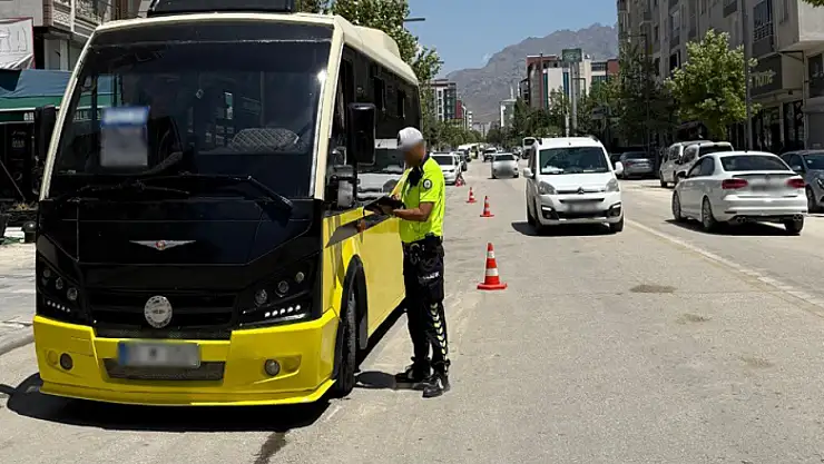 Van polisinden trafik denetimi