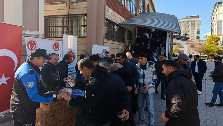 Van Şehit Aileleri Derneği'nden aziz şehitlere vefa mevlidi