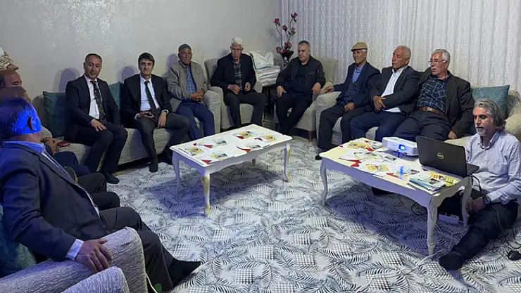 Van Tarım ve Orman İl Müdürü Dr. Şişman'dan çiftçilere eğitim