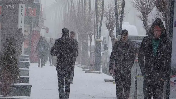 Van Valiliği'nden yoğun kar yağışı uyarısı