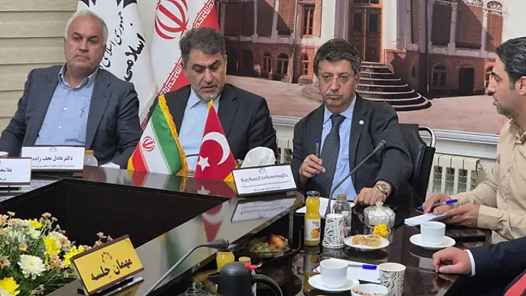 Van ve Hoy arasındaki tarihi bağlar yeniden canlanıyor