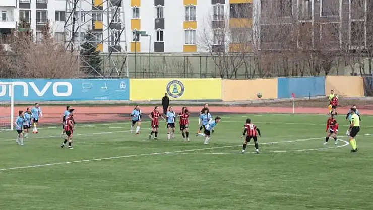 Vangücüspor, Ağrıspor'a boyun eğdi