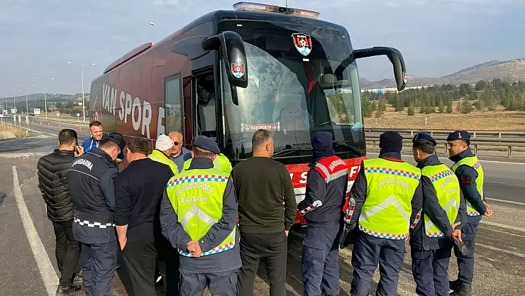 Vanspor Takım Otobüsüne Ceza
