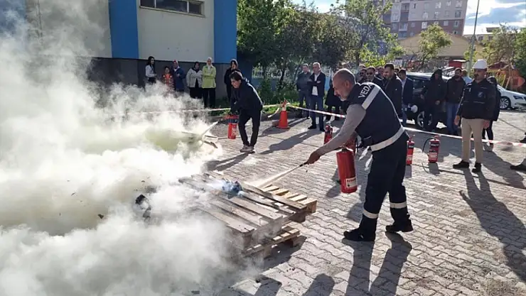 VEDAŞ çalışanlarına afete hazırlık eğitimi verildi