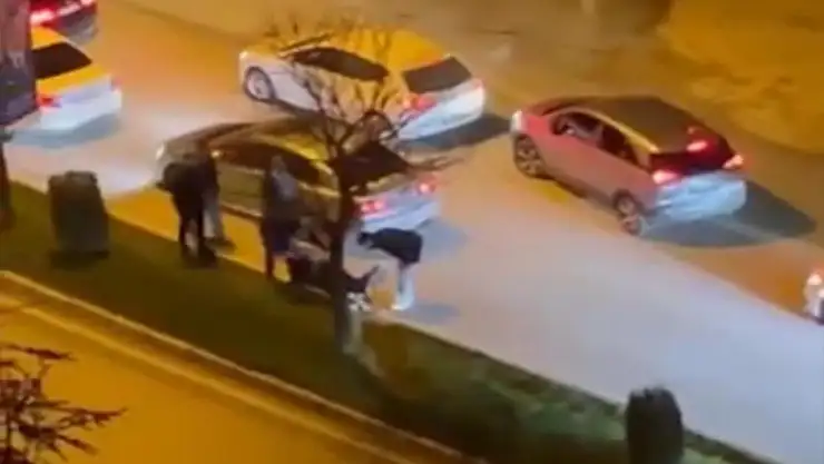 Yol verme tartışması kavgaya dönüştü