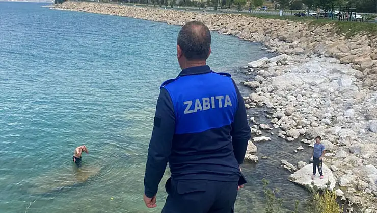 Zabıtadan vatandaşlara yüzme uyarısı