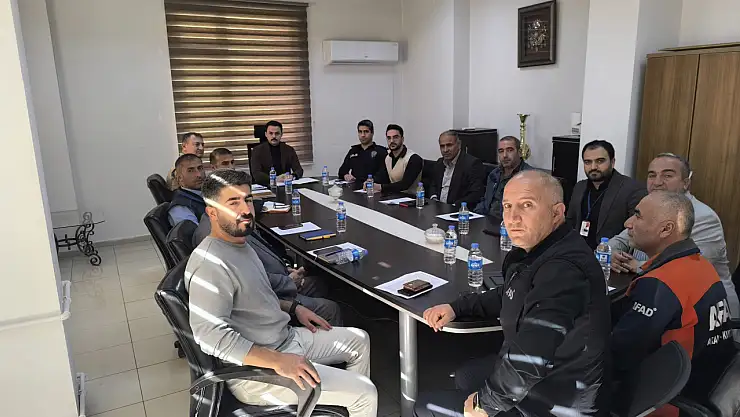 Zorlu kış şartlarına karşı Bahçesaray'da koordinasyon toplantısı