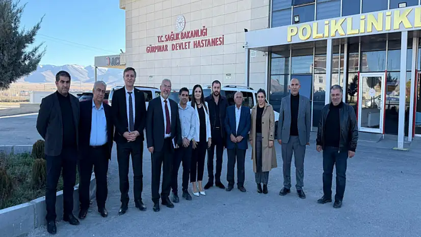 AK Parti heyetinden hastane ziyareti