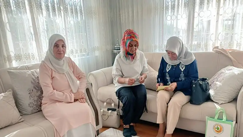 AK Parti İpekyolu İlçe Kadın Kollarından Cevdetpaşa Mahallesi'ne ziyaret