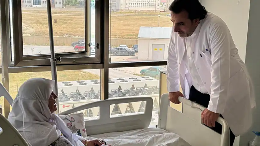Başhekim Sarıkaya'dan KOAH hastalarına ziyaret