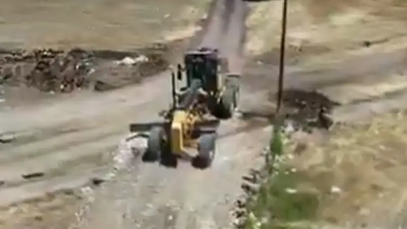 Bucakönü Mahallesi'nde yol çalışması