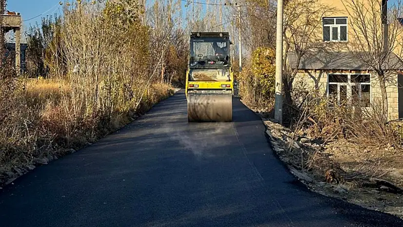 Büyükşehir Dereağzı Mahalle yolunu asfaltladı