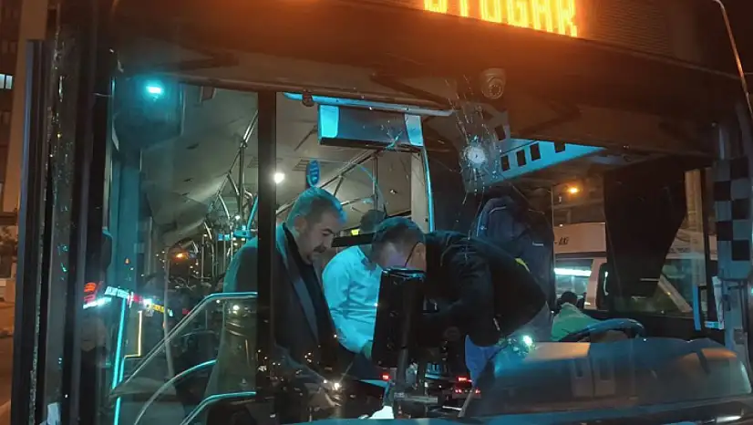 Cadde ortasında silahlı kavga: 2 ağır yaralı