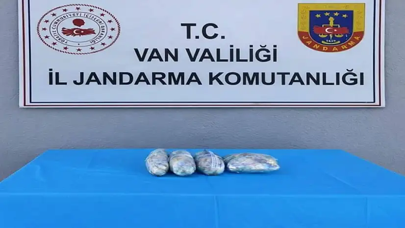 Çaldıran'da jandarmadan uyuşturucu operasyonu