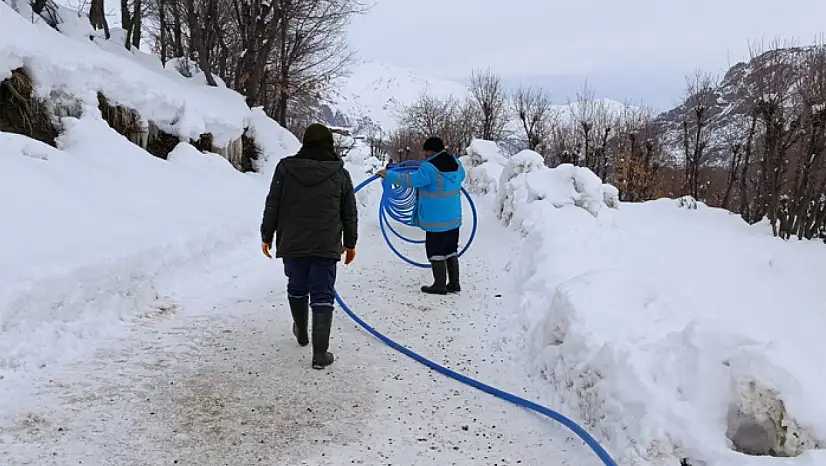 Çatak Sugeldi Mahallesi'nde su sorunu çözüldü