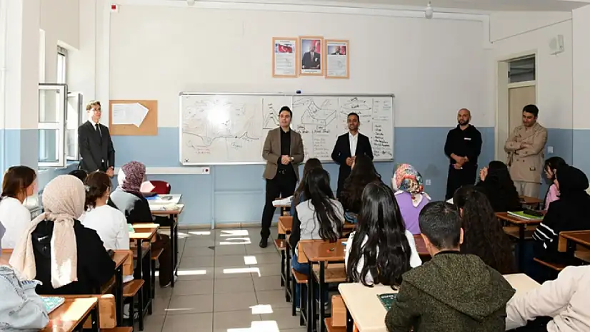 Çatak'ta öğrencilere kitap desteği