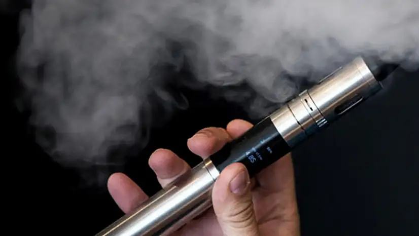 Çocuklar bile kullanıyor, elektronik sigara tehlikesi büyüyor
