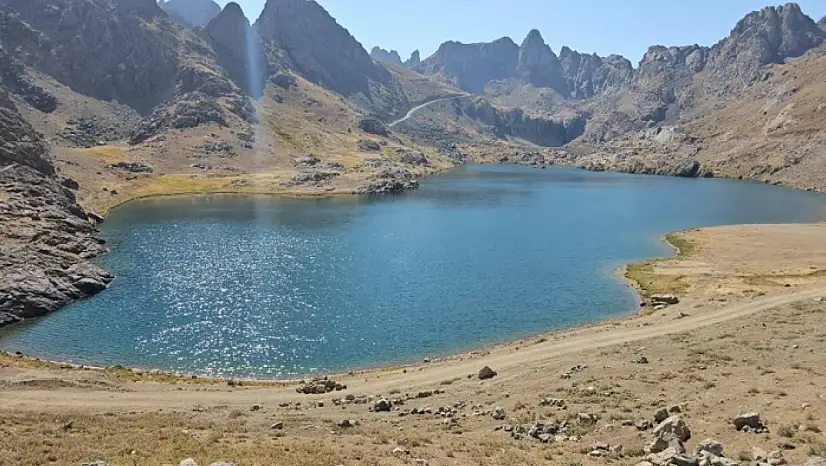 Doğa harikası Sat Gölleri