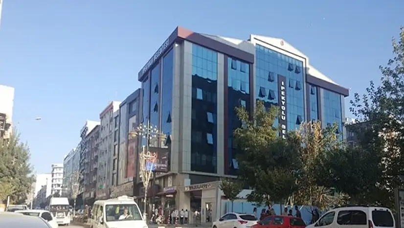 Emlak vergisi ikinci taksidi ödemeleri için İpekyolu Belediyesi cumartesi günü açık