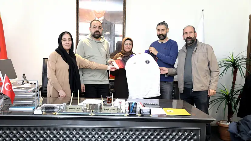 Gençlikspor'dan Eşbaşkan Polat'a ziyaret