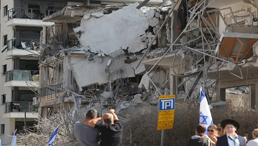 İsrail'de İran'ın saldırıları sonucu 3 kişi öldü, 91 kişi yaralandı