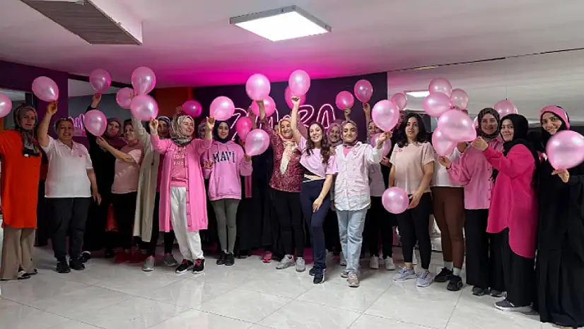 Kadınlar meme kanserine dikkat çekti