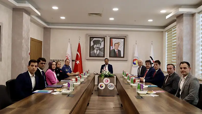 Kaymakam Safa Türkoğlu'ndan Kapıköy Sınır Kapısı'na ziyaret