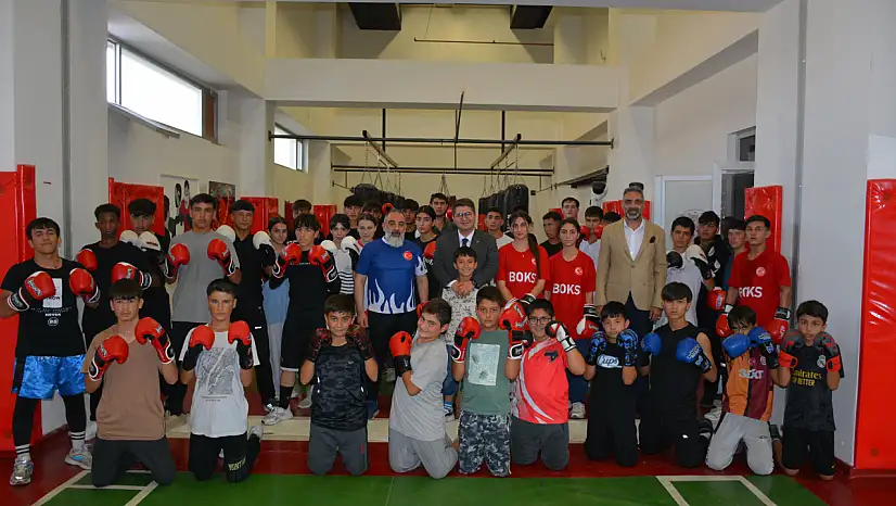 Kaymakamı Özdemir, spor tesislerini yerinde inceledi