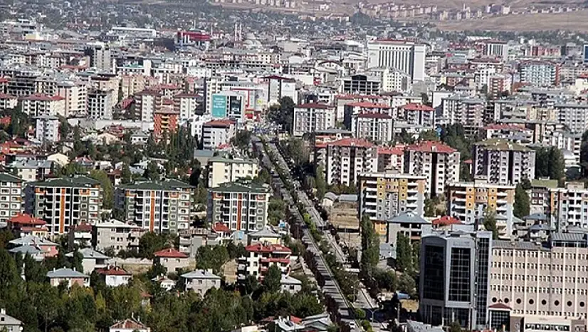 Kiralar el yakıyor: Dar gelirli aileler barınma kriziyle karşı karşıya