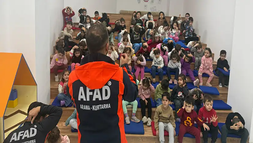 Kreş öğrencilerine afet farkındalık eğitimi