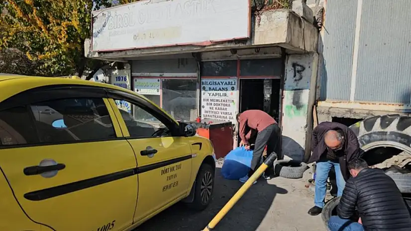 Lastikçilerde kışlık lastik yoğunluğu