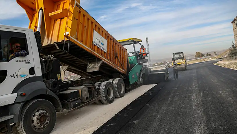 Memur-Sen TOKİ bağlantı yolunda asfalt çalışmaları başladı