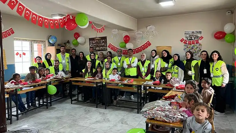 Oğuldami Mahallesi'nde minik kalpler bir araya geldi