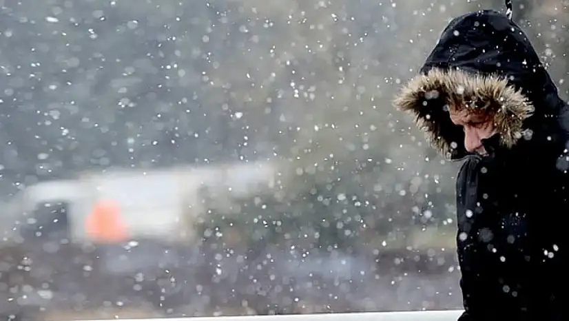 Özalp'ta soğuk ve yağışlı hava uyarısı