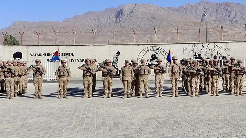 Tuğgeneral Avkıran'dan Yıldırımlar Taburuna ziyaret