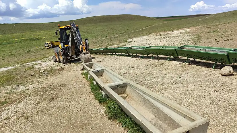 Tuşba'da çiftçilere sıvat desteği