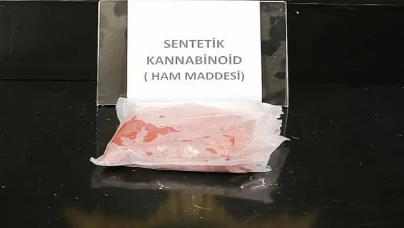 Uygulama noktasında uyuşturucu darbesi