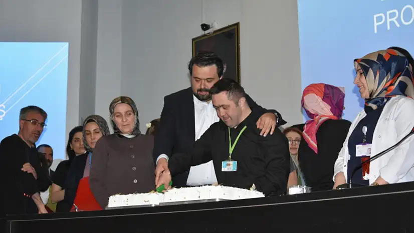Van'da ebeler haftası kutlandı