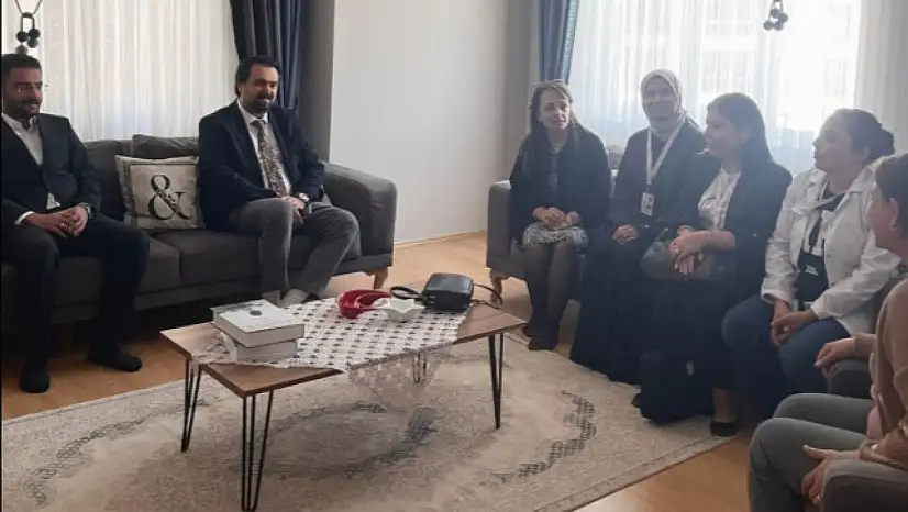 Van'da gebe okulları tanıtıldı, anne adaylarına sağlık kontrolü yapıldı