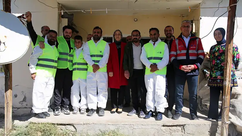 Van'da ihtiyaç sahibi ailenin evi baştan aşağı yenilendi